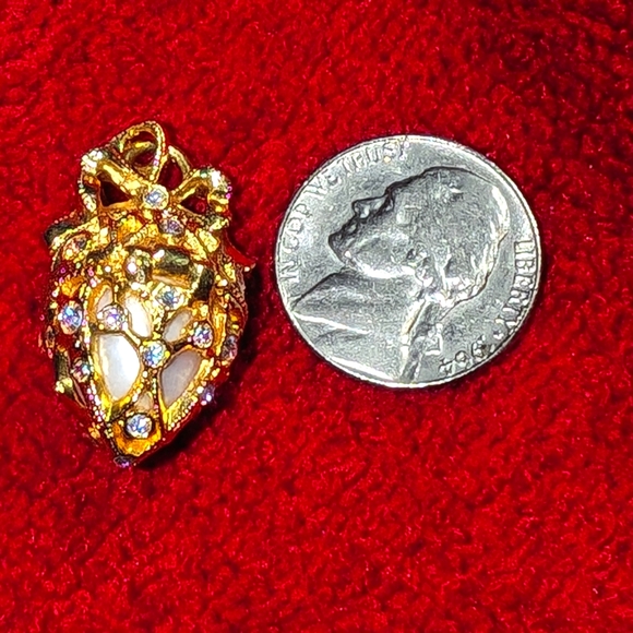 Joan River's Faberge-like Egg Pendant Gold Tone and Aurora Borealis - Picture 1 of 5